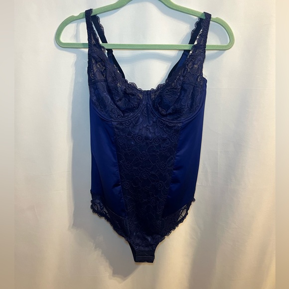 Barbara Paris Other - Barbara Paris Midnight Blue Underwire Lace Embroidered Body Suit 36D NWT